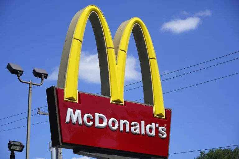 McDonald's World largest food chain