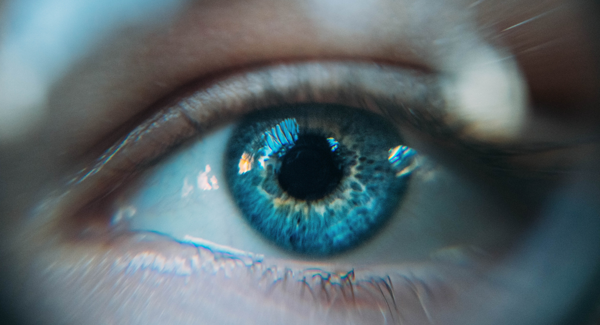 Magazine articles - 2025-10-23T145201083 - TVM Times – Trusted News, Clear Vision & Latest Updates See the Miracle: Eye Implant Brings Vision and Reading Back to Blind Patients